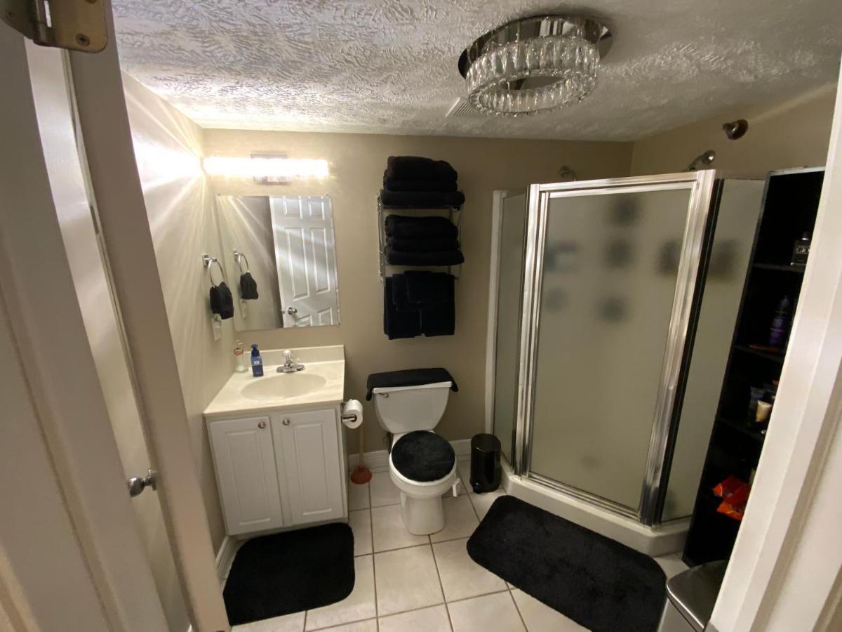 Blackout Themed Residence In The Prime Heart Of Omaha'S Old Market! Ομάχα Εξωτερικό φωτογραφία